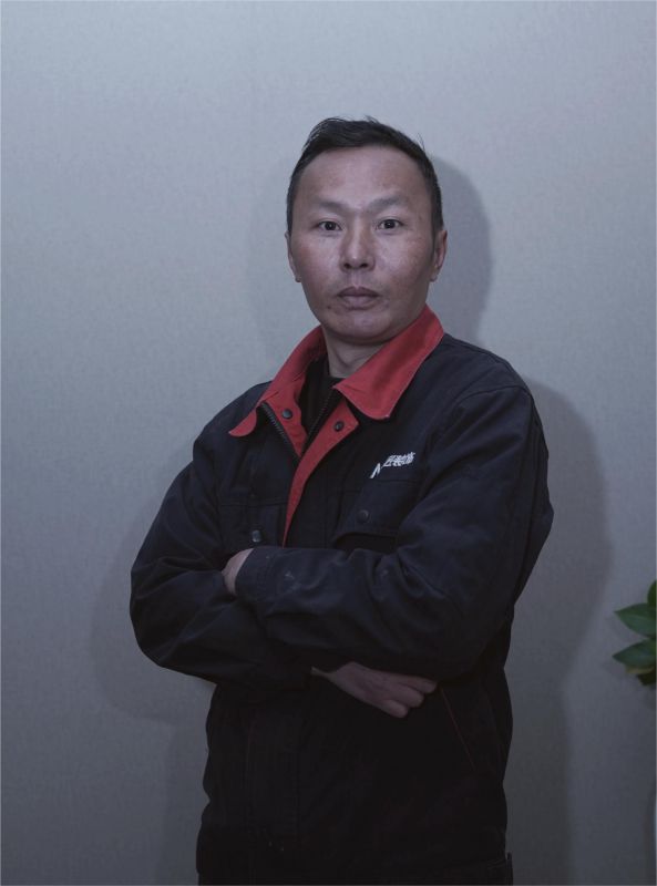 德阳装修工长叶学拥